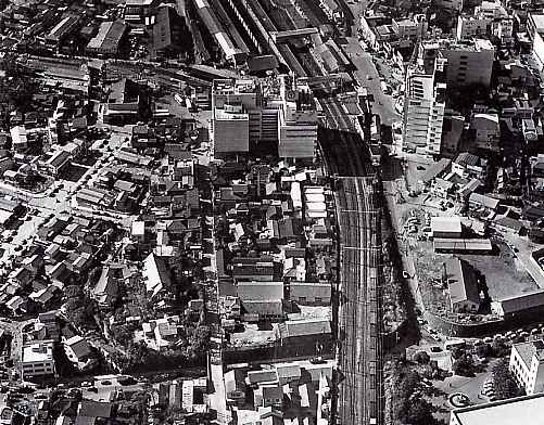 藤沢駅前南部土地区画整理事業空から見たまち施工中